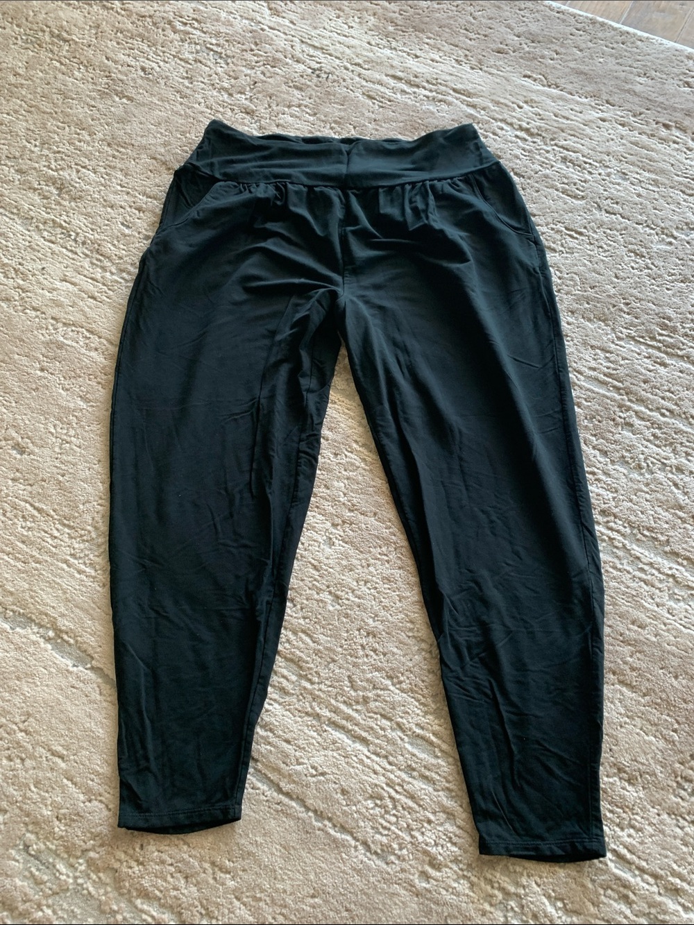 Garnet Hill Black Women's Pull-On Jogger Pants